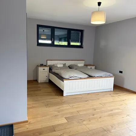 Moderne Annehmlichkeiten Hochrum Privatunterkunft *