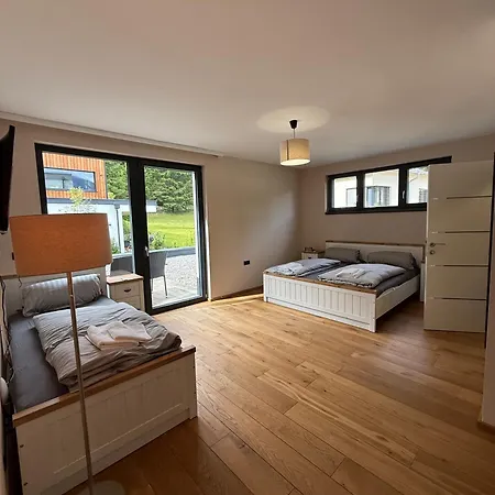 Moderne Annehmlichkeiten Hochrum Homestay
