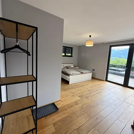 Moderne Annehmlichkeiten Hochrum Homestay