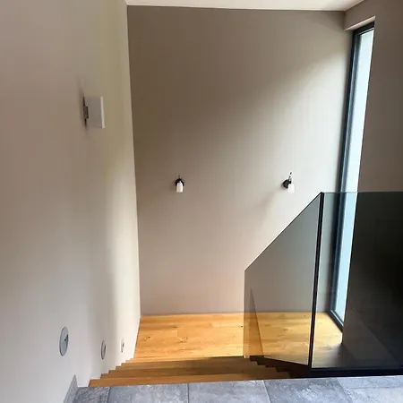 Moderne Annehmlichkeiten Hochrum Homestay